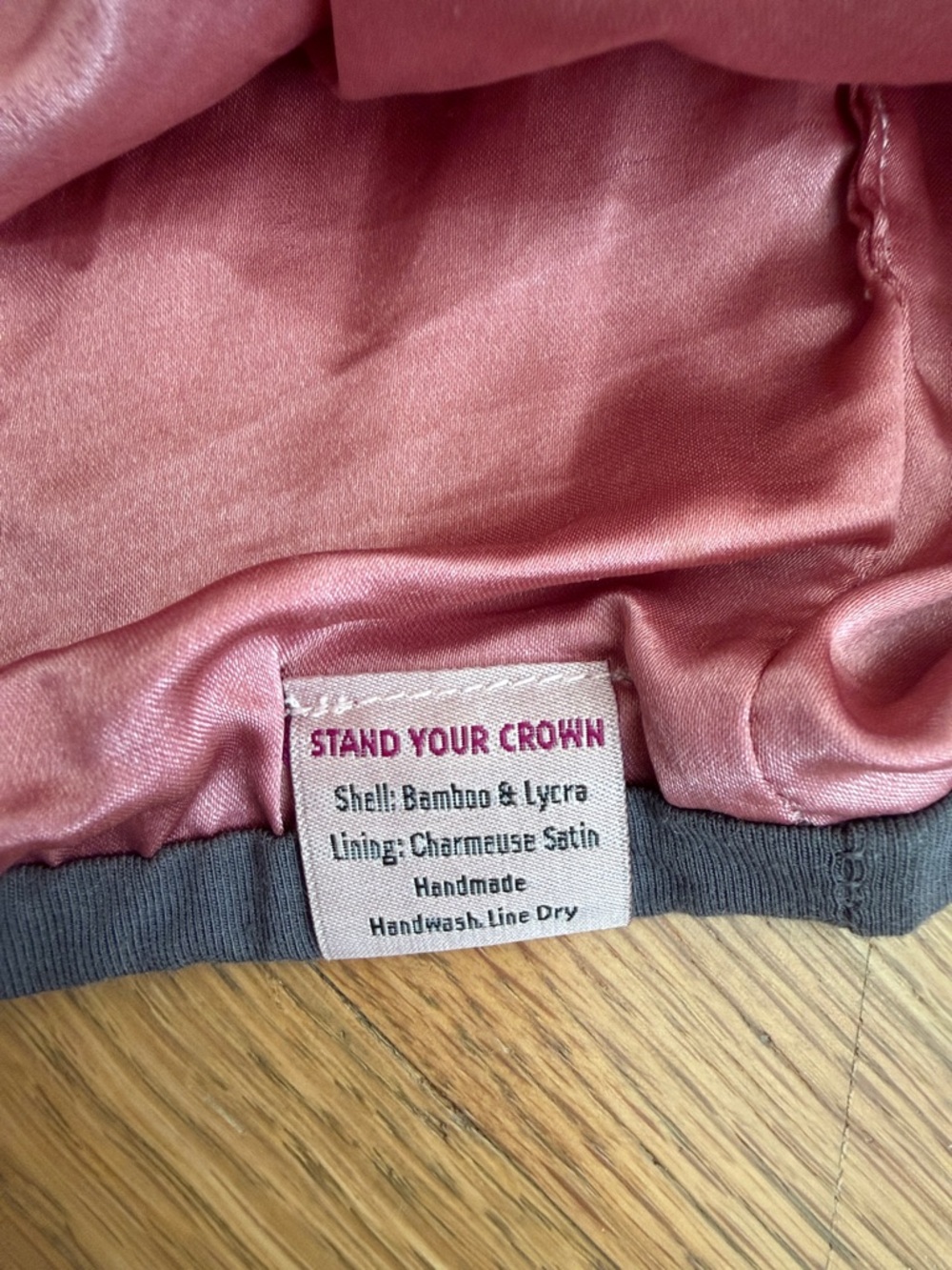 Gray and Pink Satin-Lined Hair Bonnet - Picture 2 of 4